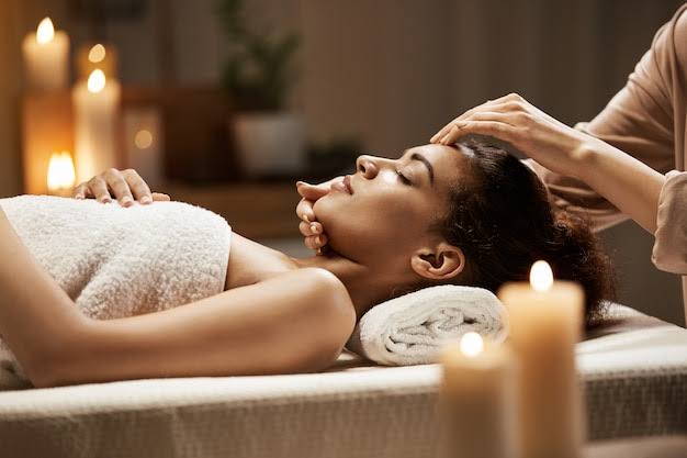 Royal xtasy spa Lagos, Nuru massage spa Lgos, 24 hours spa Lagos, massage therapist, waxing, facials, manicure and pedicure Lagos provider