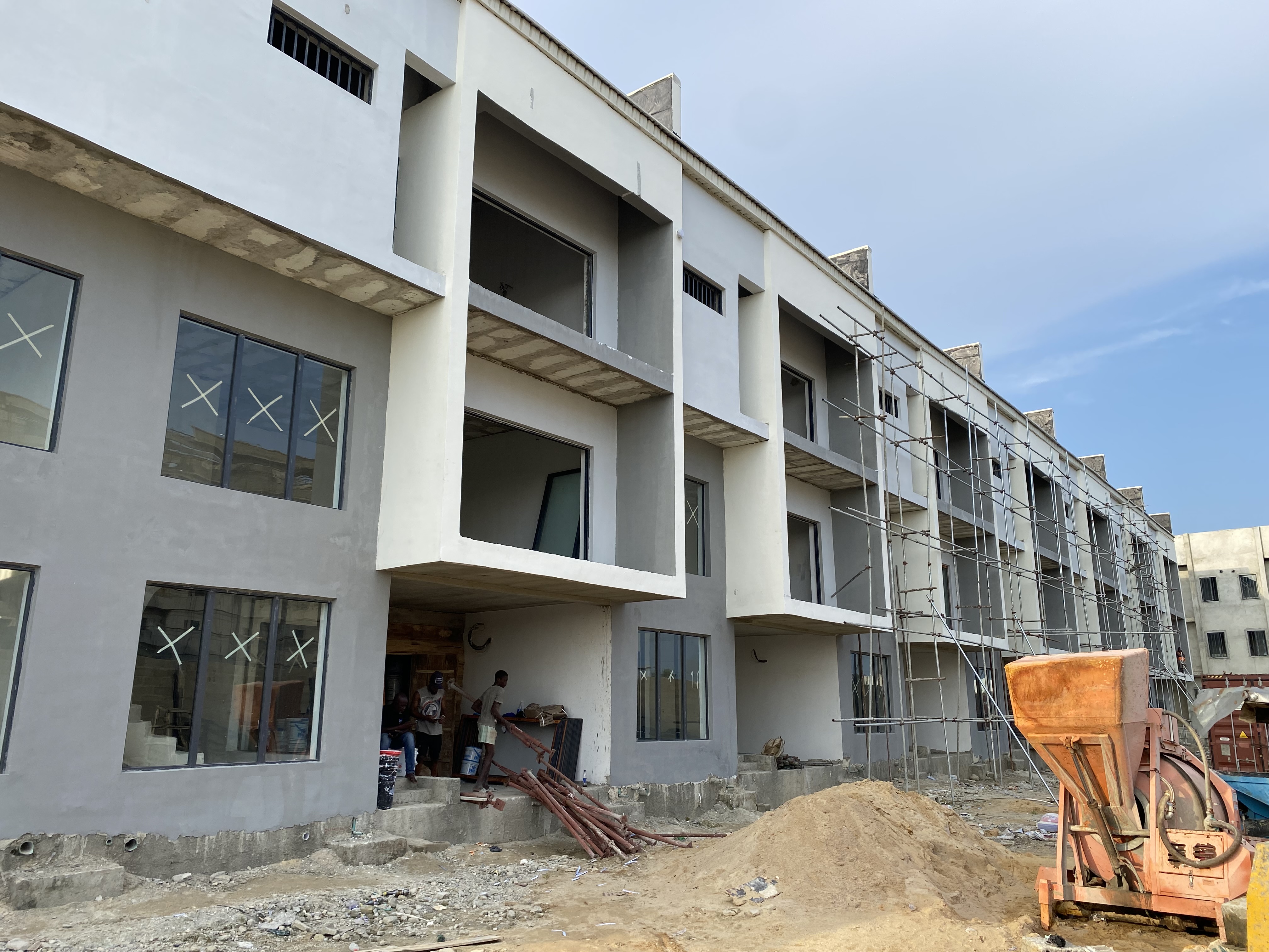 Zeelux Aluminium anyservice service provider
