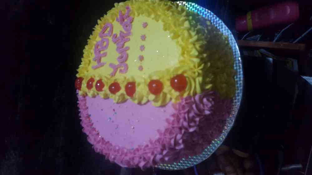 Olayinka cakes picture