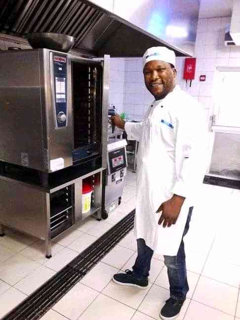 The mega chef and culinary.