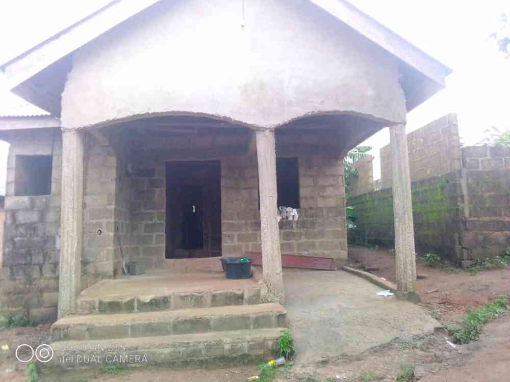 (EAZY TEK BUILDING CONTRATOR