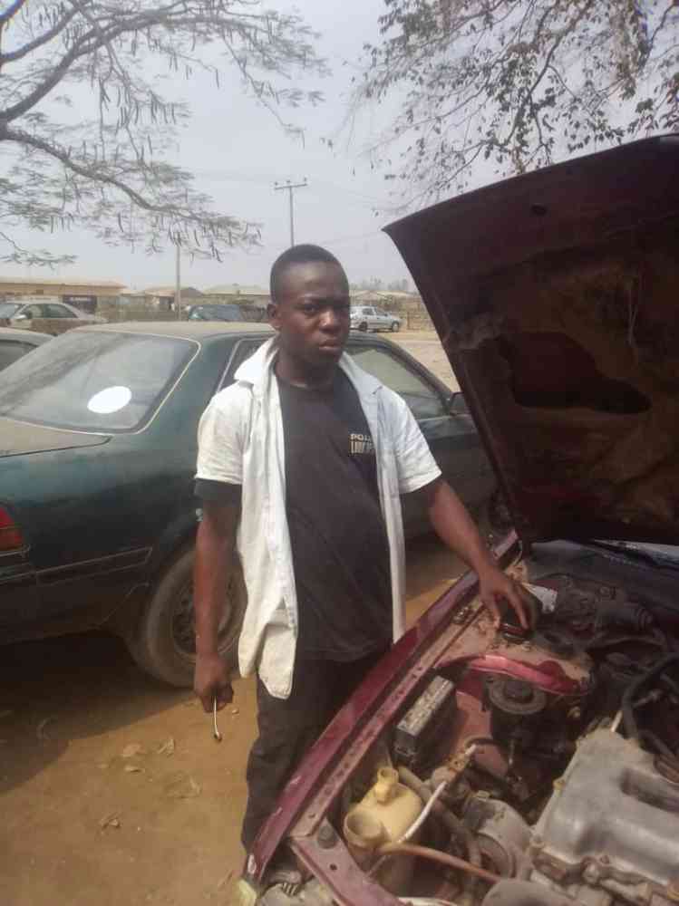 Motor engineer