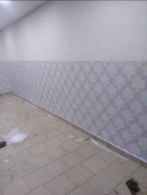 Wallpaper Installation