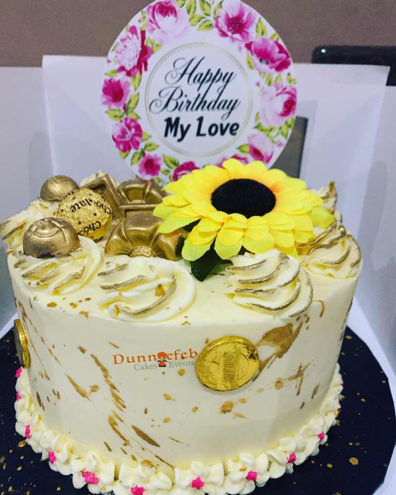 DunniefebCakesNEvents