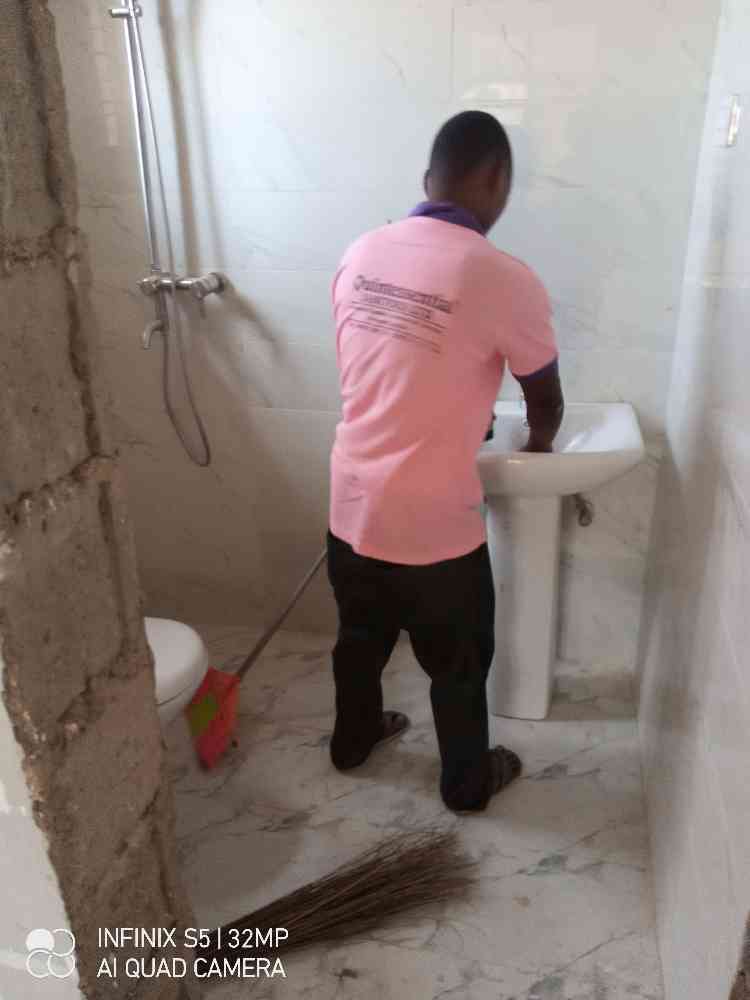 Quintessential Janitors ltd