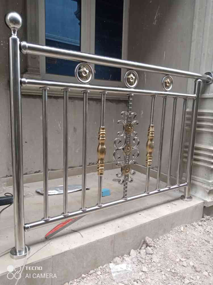 Quality Stainless steel Handrail installation