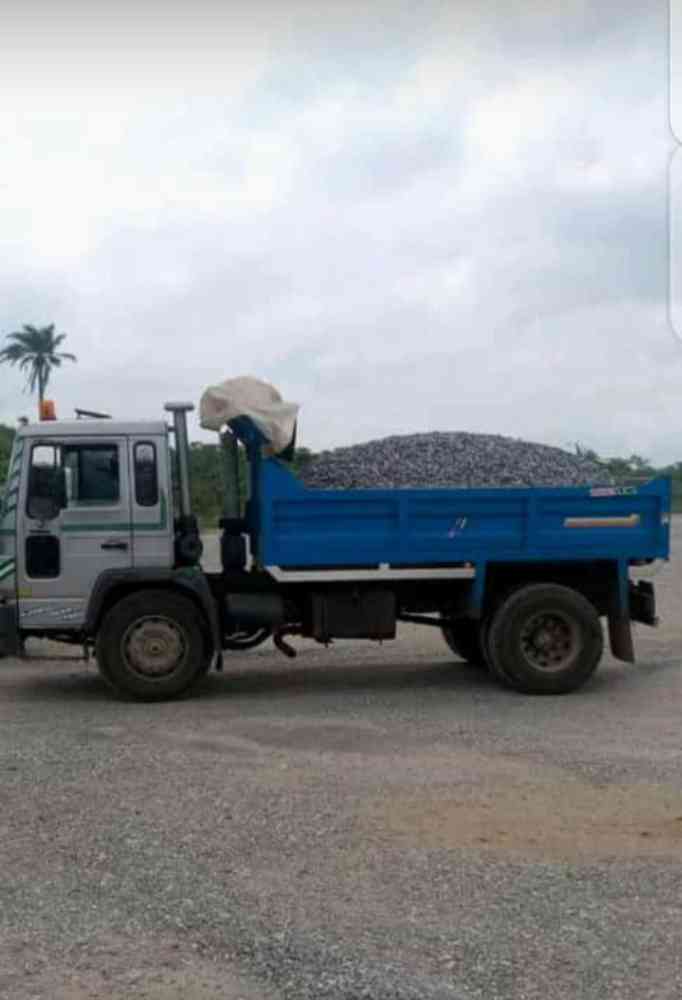 yusand granite supplier and haulage service