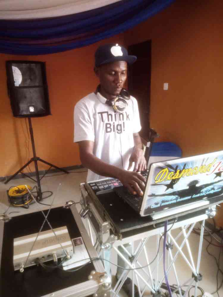 DJ Desmond entertainment