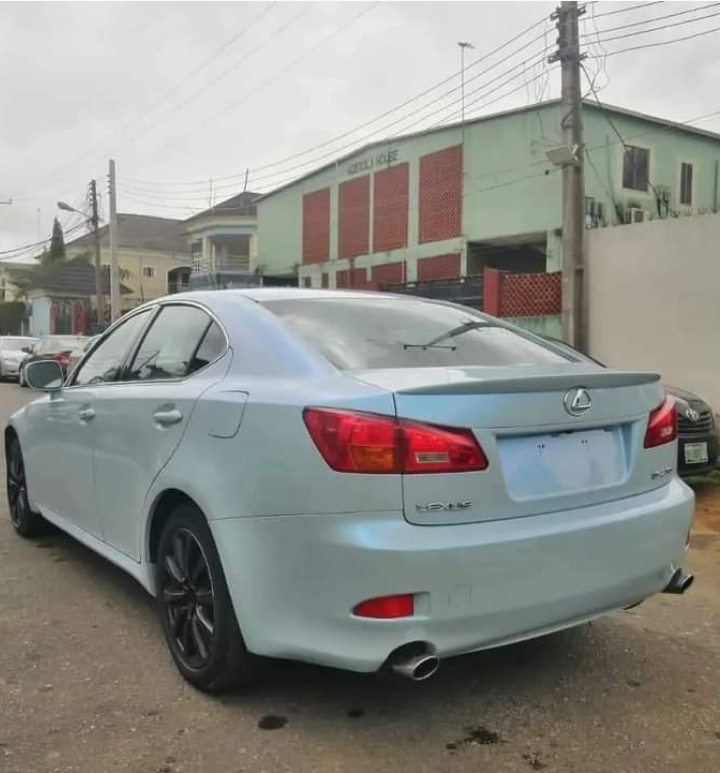 Cheap Lexus Is250 ) price: 850,000