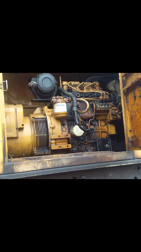 We repair all kinds of diesel Generator picture
