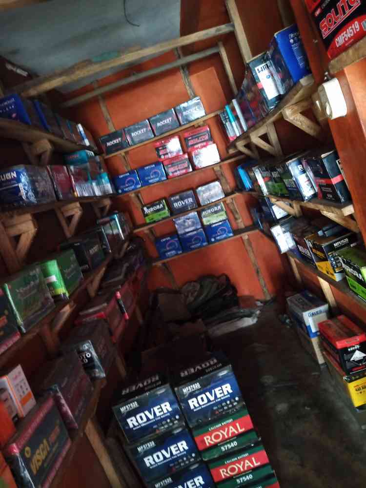 DONSTAN TYRES AND BATTERIES