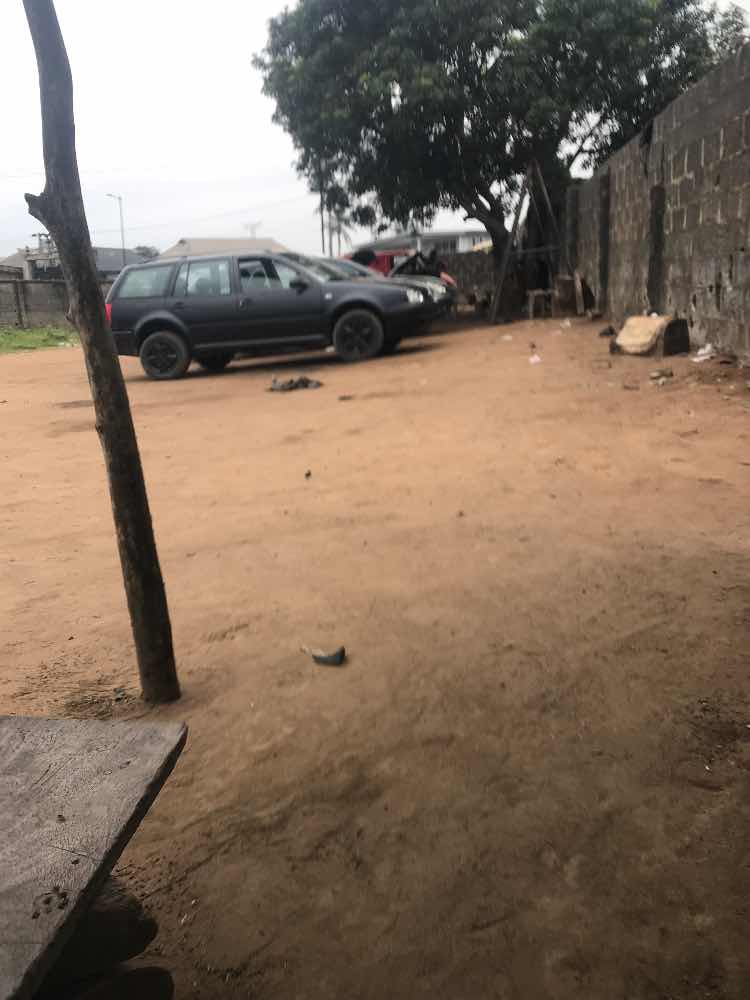 Dele fundz auto repair engineering work picture