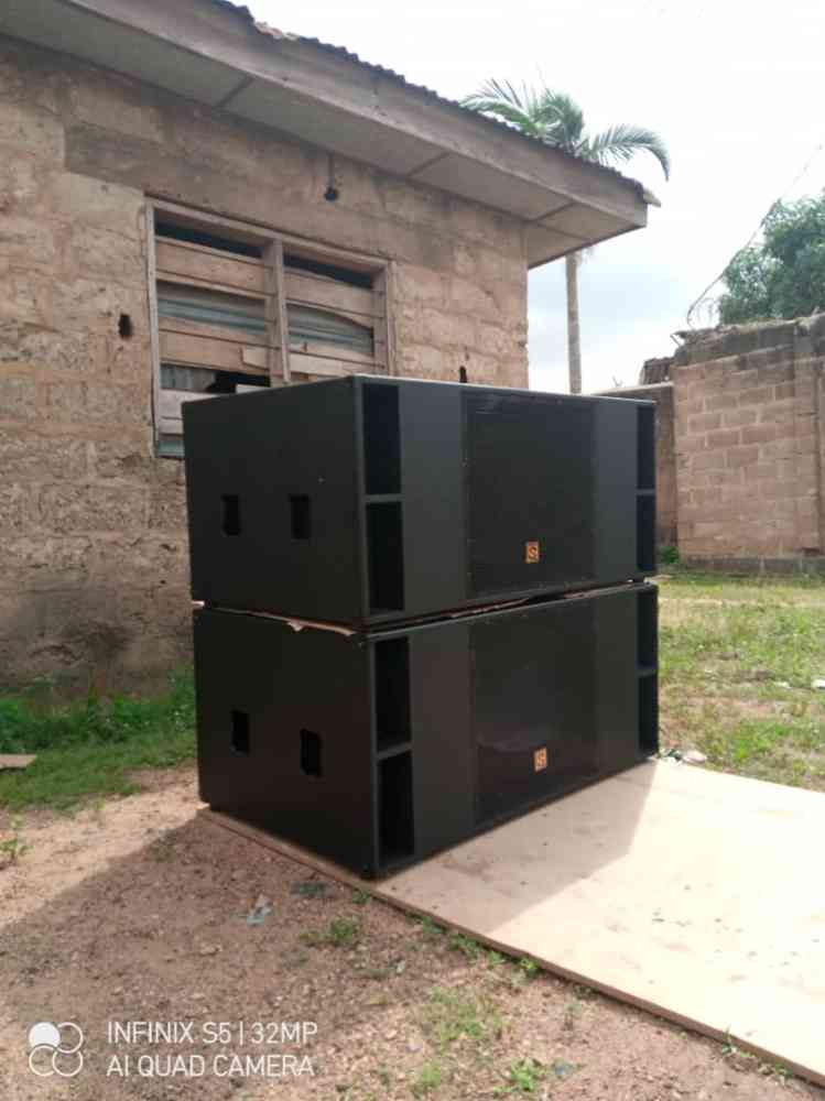 STAGE,LIGHTING,LED SCREEN  AND SOUNDS RENTALS