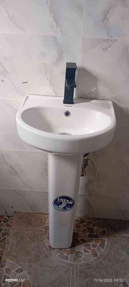 STARRAD V PLUMBING SERVICES AND PIPES FITTINGS