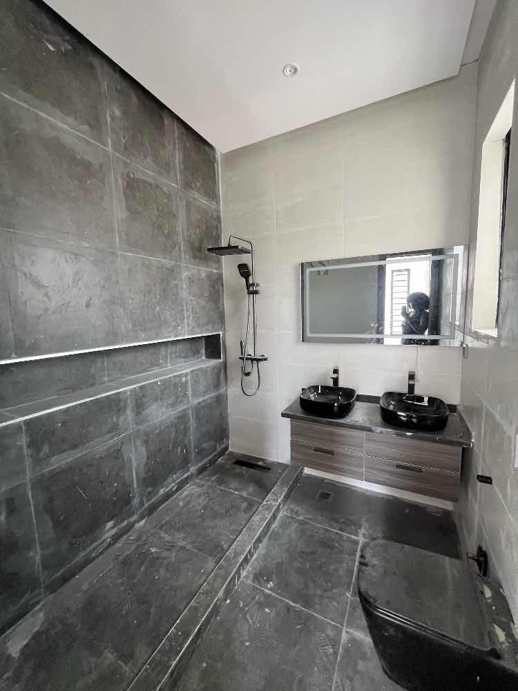 The Olympus tiling works