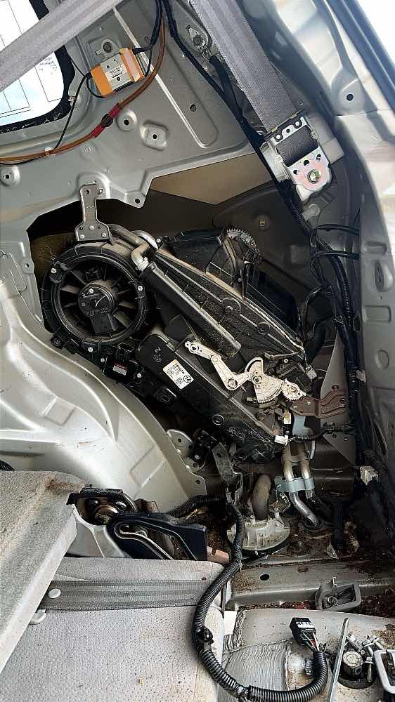 ADE’S AUTO CARE