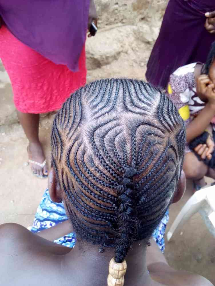 Oladayo hair fixing