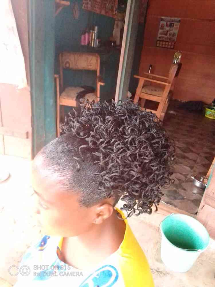 Orente beauty salon