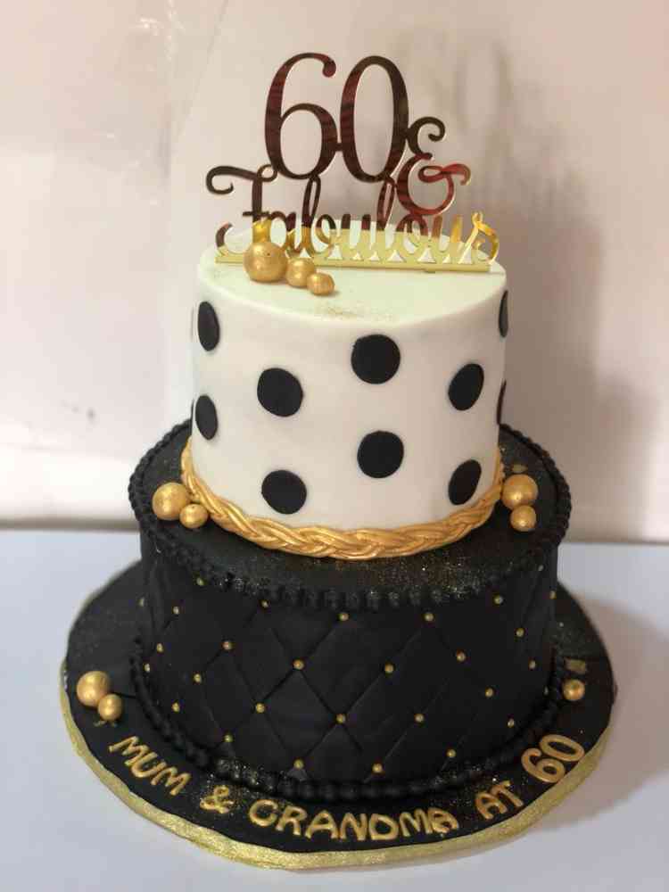 Sholi.P cakes picture