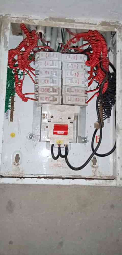 Omooba electrical engineering