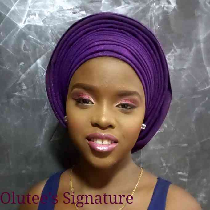 Olutee's Signature