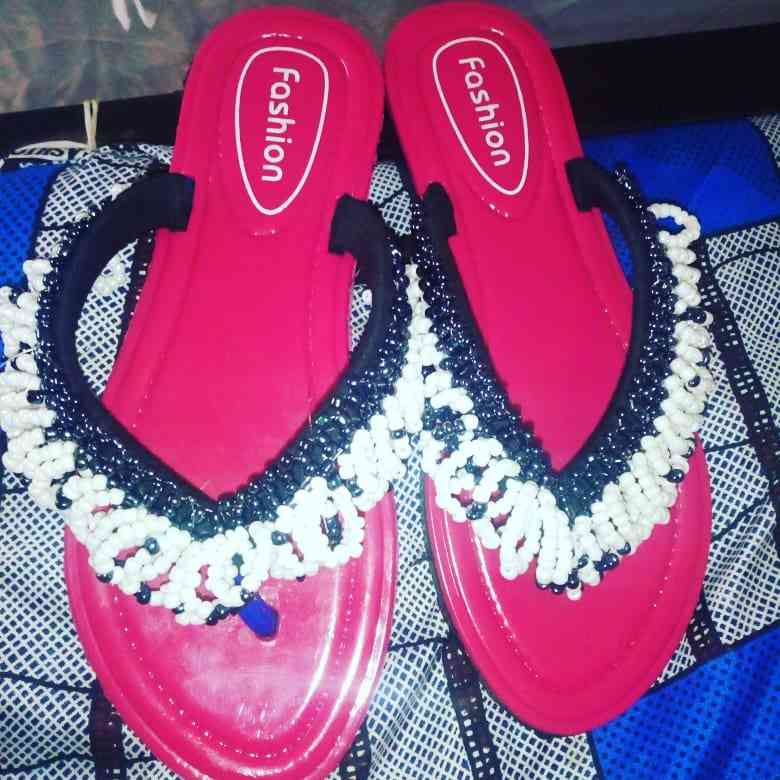 Gracey beaded footwears picture