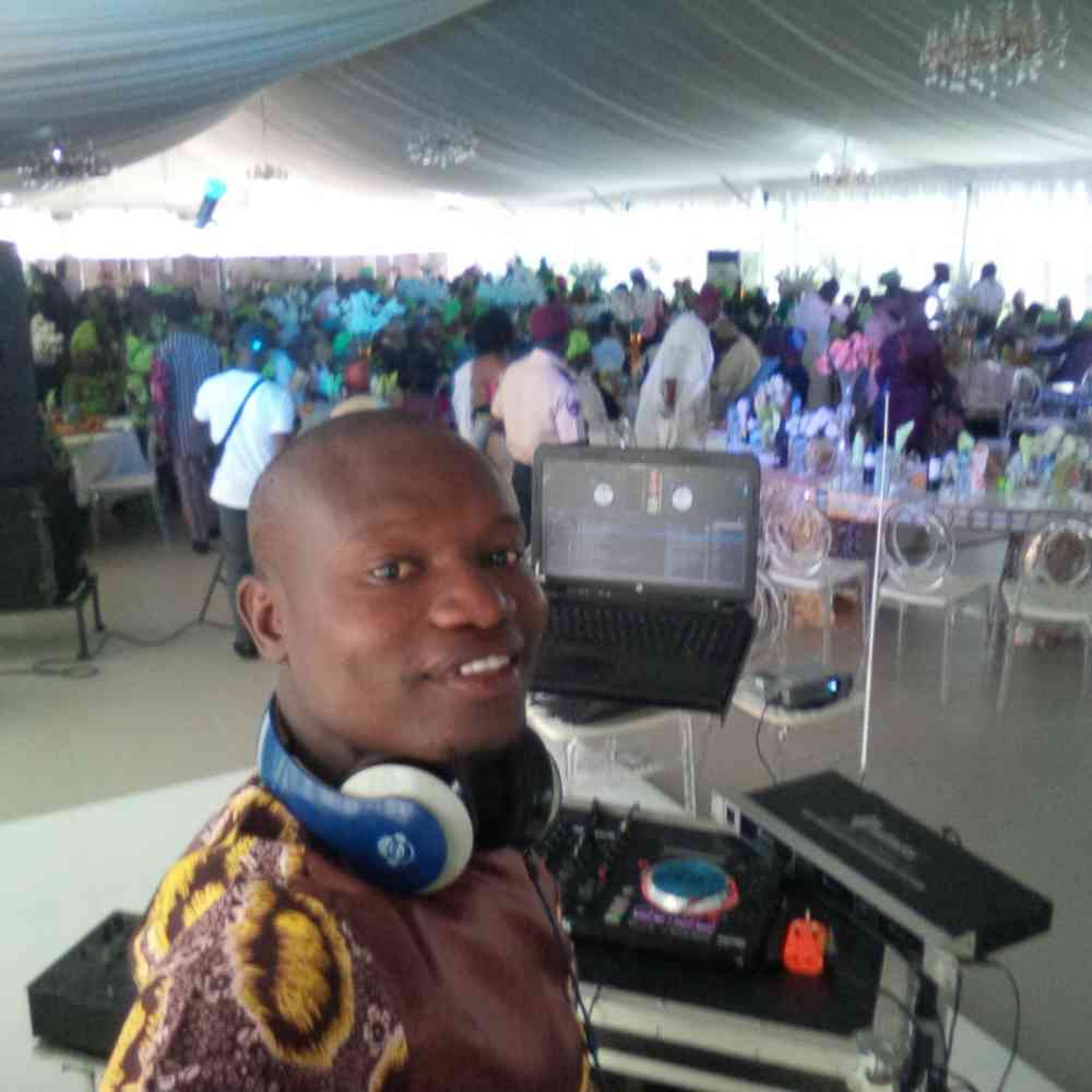 disc jockey (DJ) picture